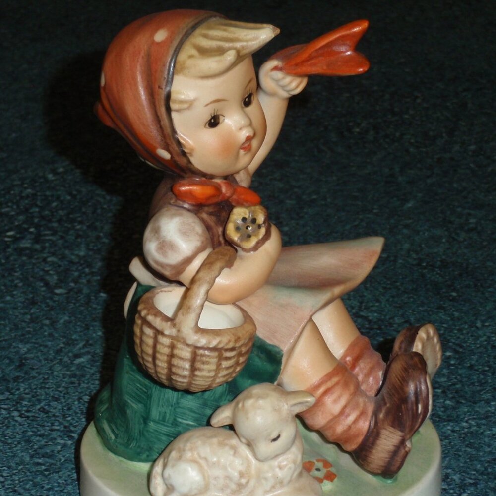 "Farewell" Goebel Hummel Figurine #65 TMK3 Girl Waving Goodbye Mother's Day Gift